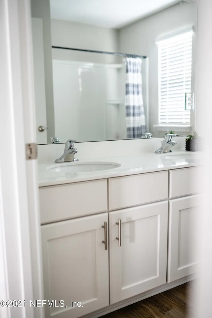 Photo of 3910 HEATHERBROOK Place