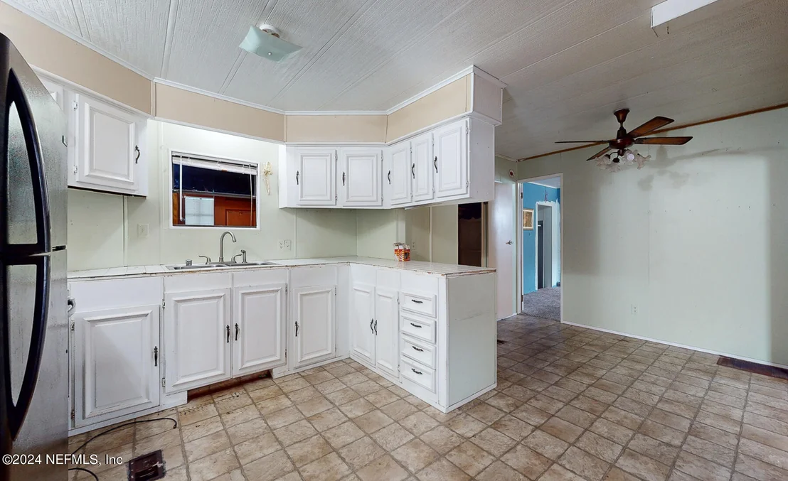 Photo of 11743 SIMMONS Road
