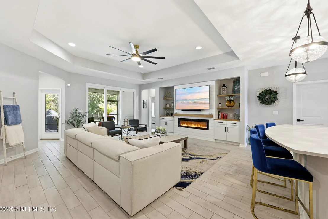 Photo of 49 GOLDEN FERN Drive