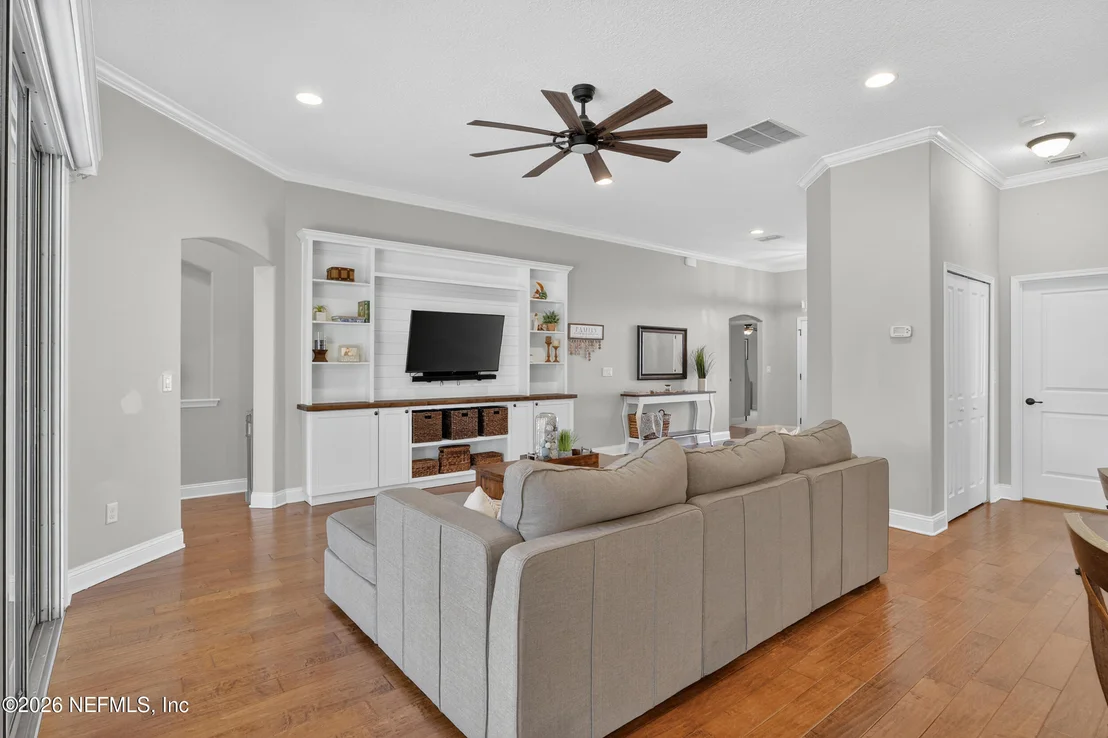 Photo of 144 SCOTLAND YARD Boulevard