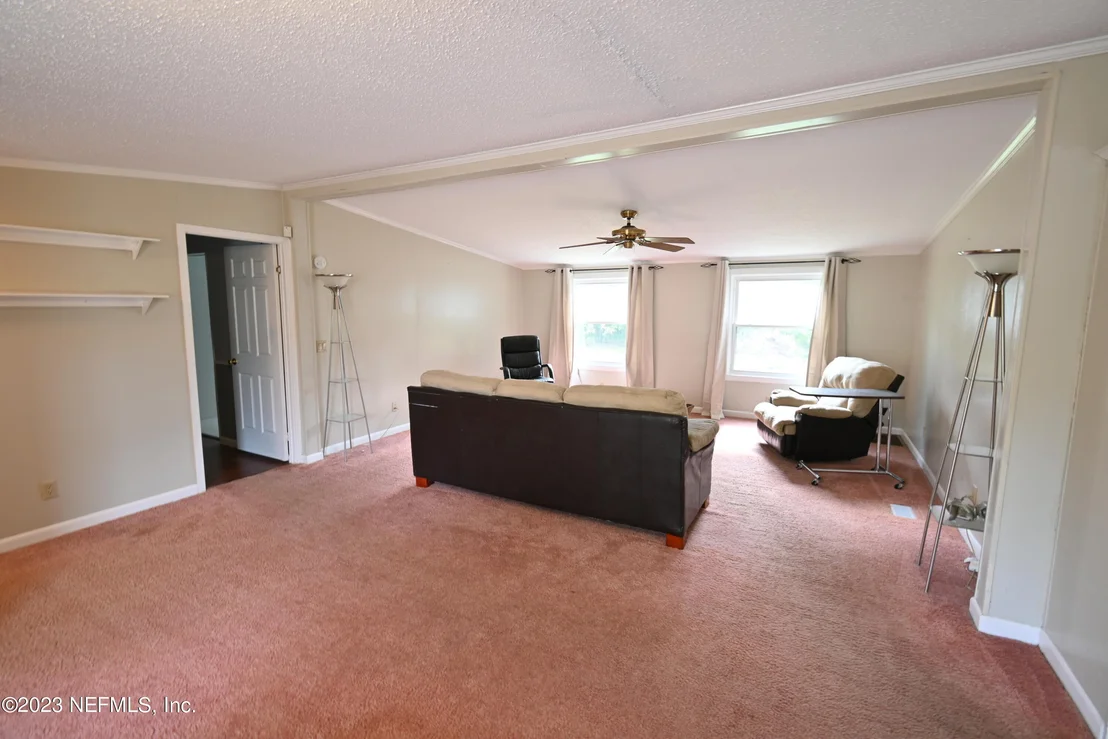 Photo of 11349 DEERWOOD Circle