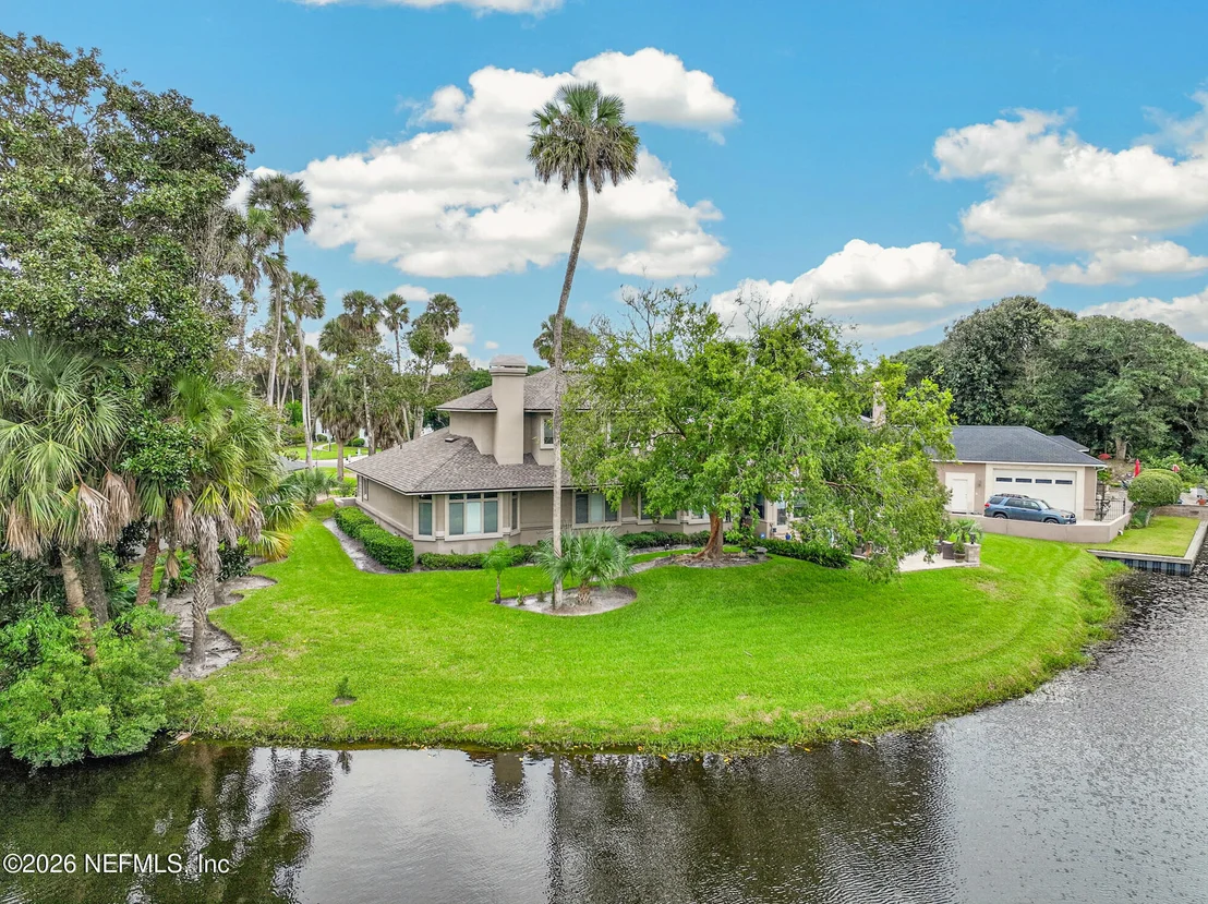 Photo of 2206 LAUGHING GULL Circle