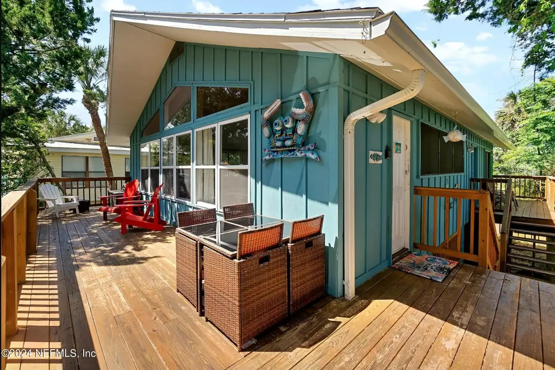 Photo of 152 MANRESA Road