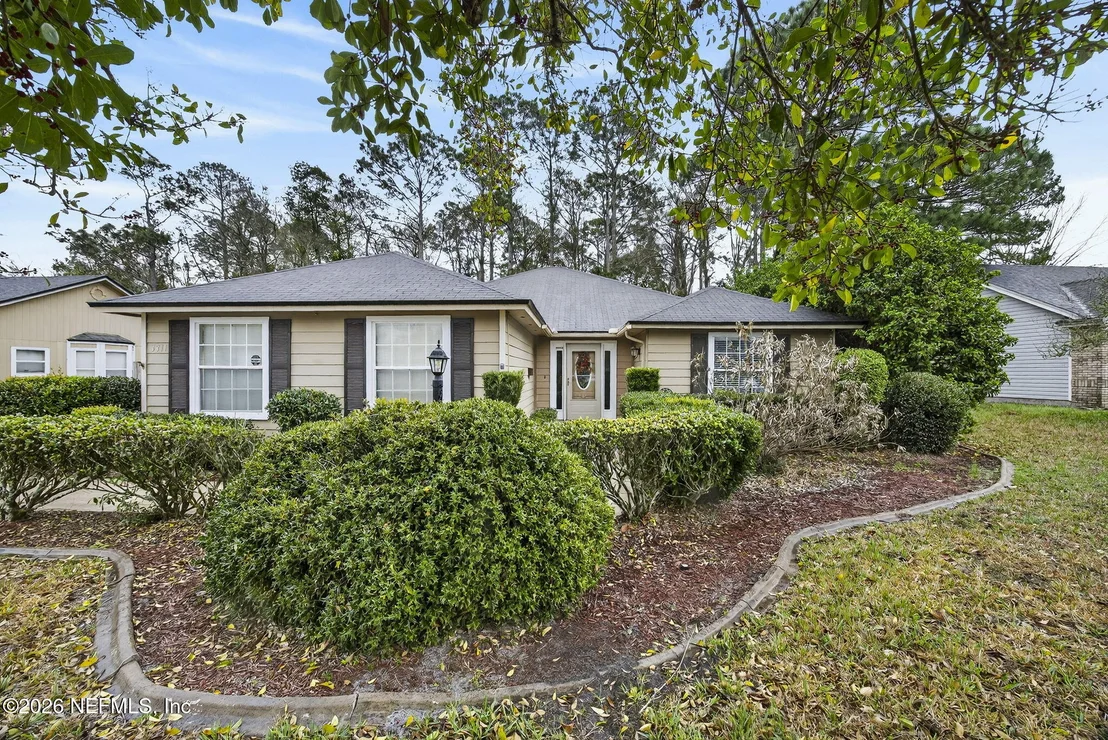 Photo of 3311 DEERFIELD POINTE Drive