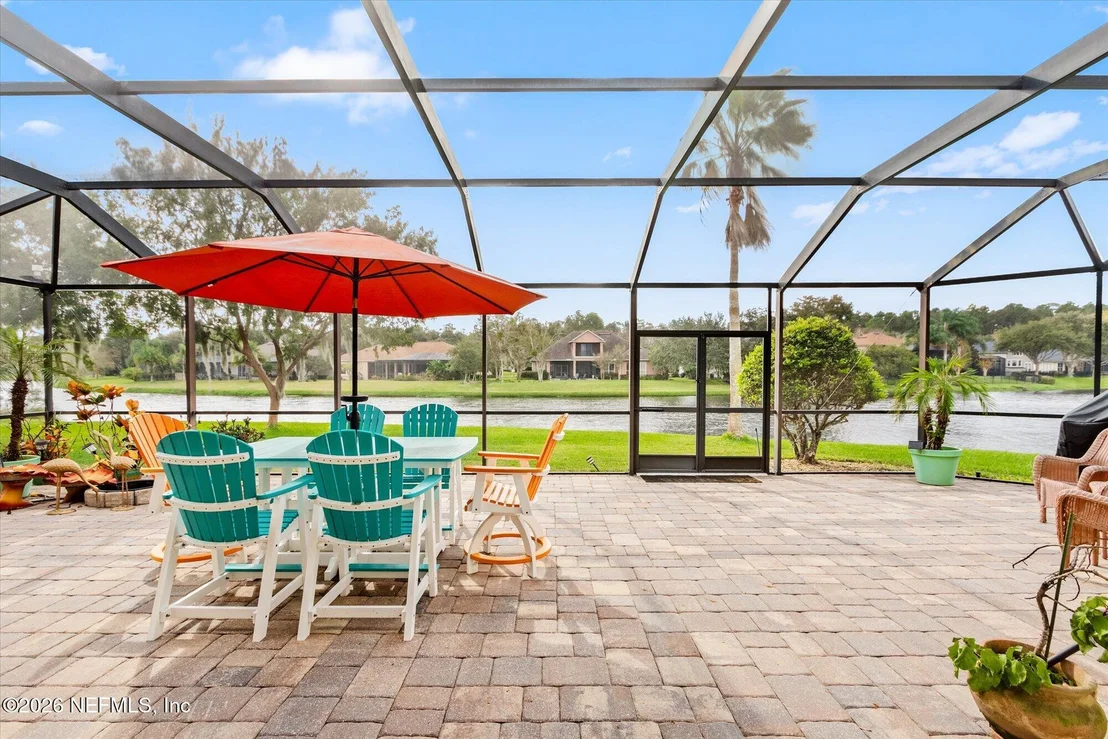 Photo of 700 PINECREST ISLE Court