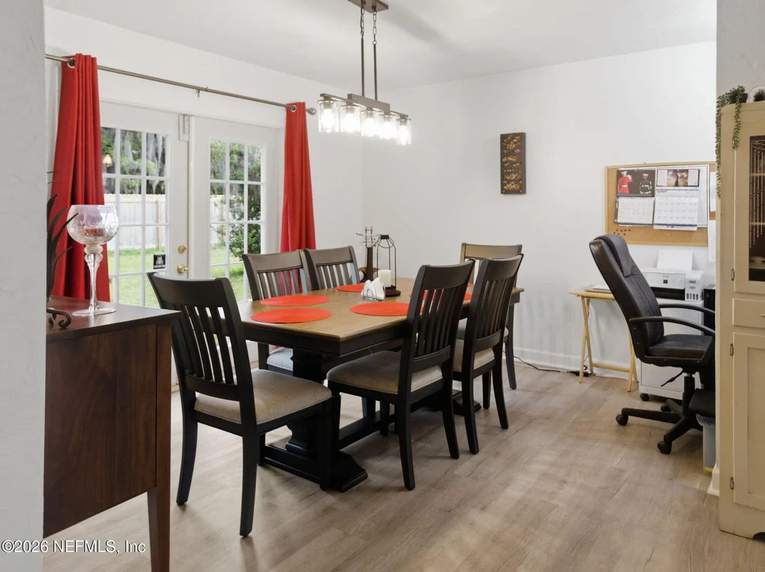 Photo of 334 7TH Way