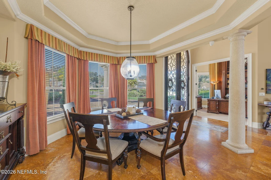 Photo of 1615 SILVER LEAF Way