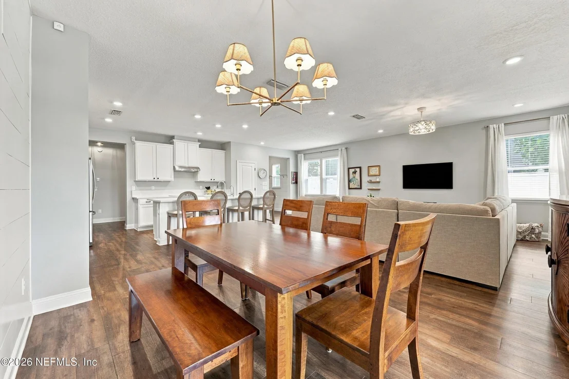 Photo of 645 TRELLIS BAY Drive