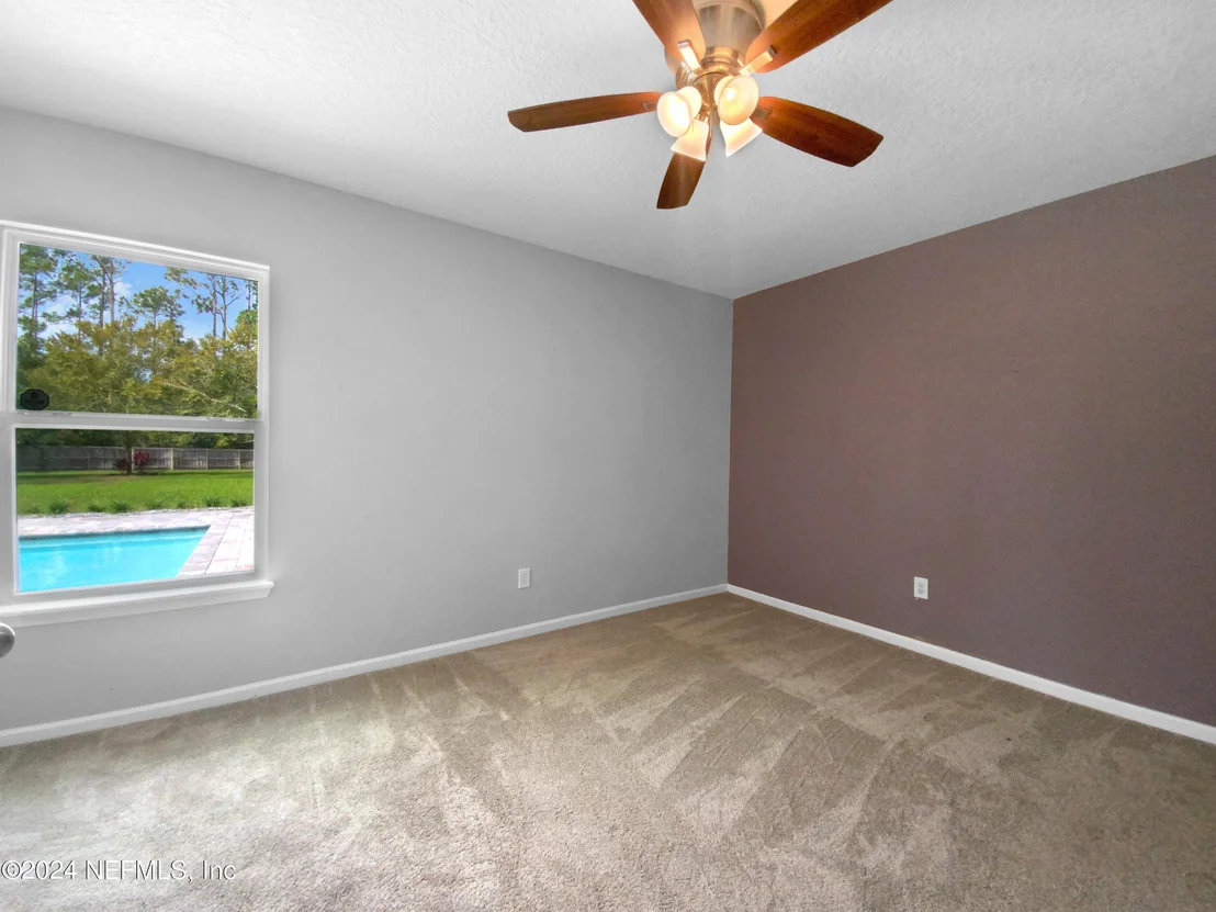 Photo of 334 IRISH ROSE Road