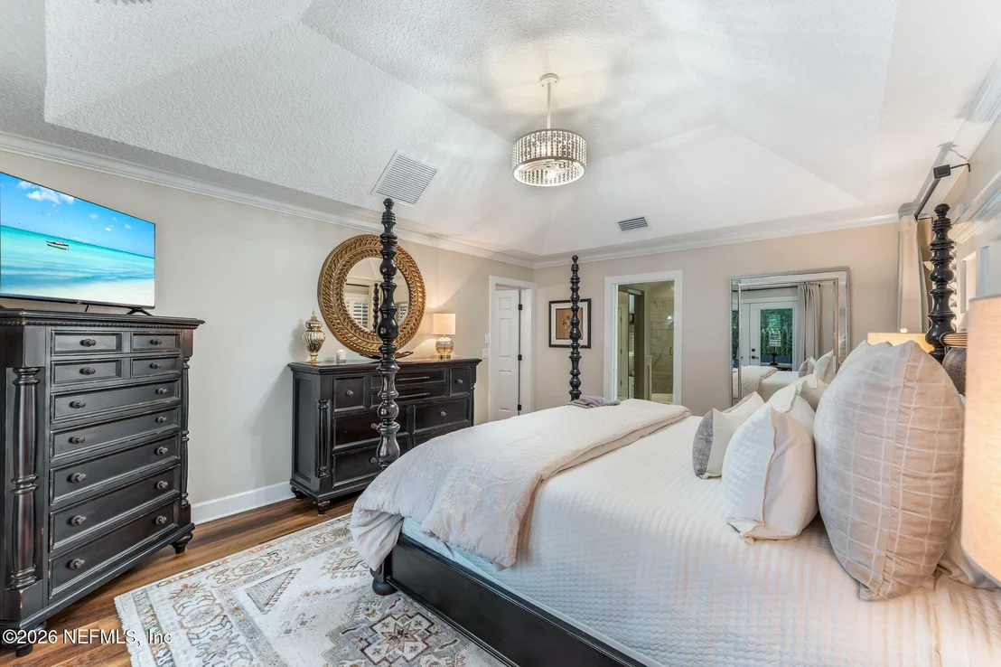 Photo of 1204 CREEK BEND Road