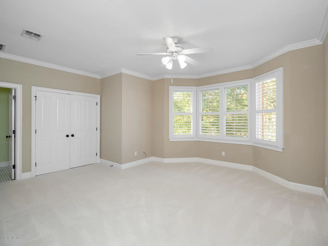 Photo of 906 GREENRIDGE Road