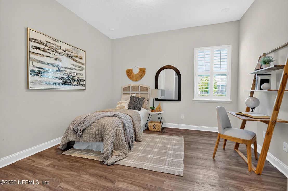 Photo of 243 PINELLAS Way