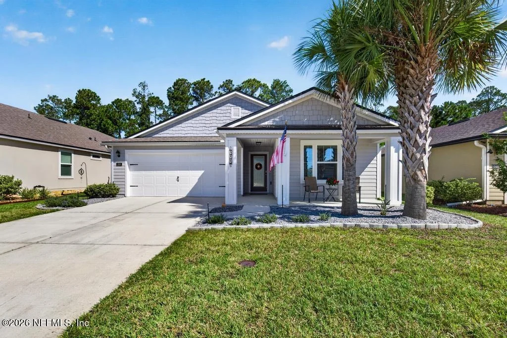 Photo of 558 PALACE Drive