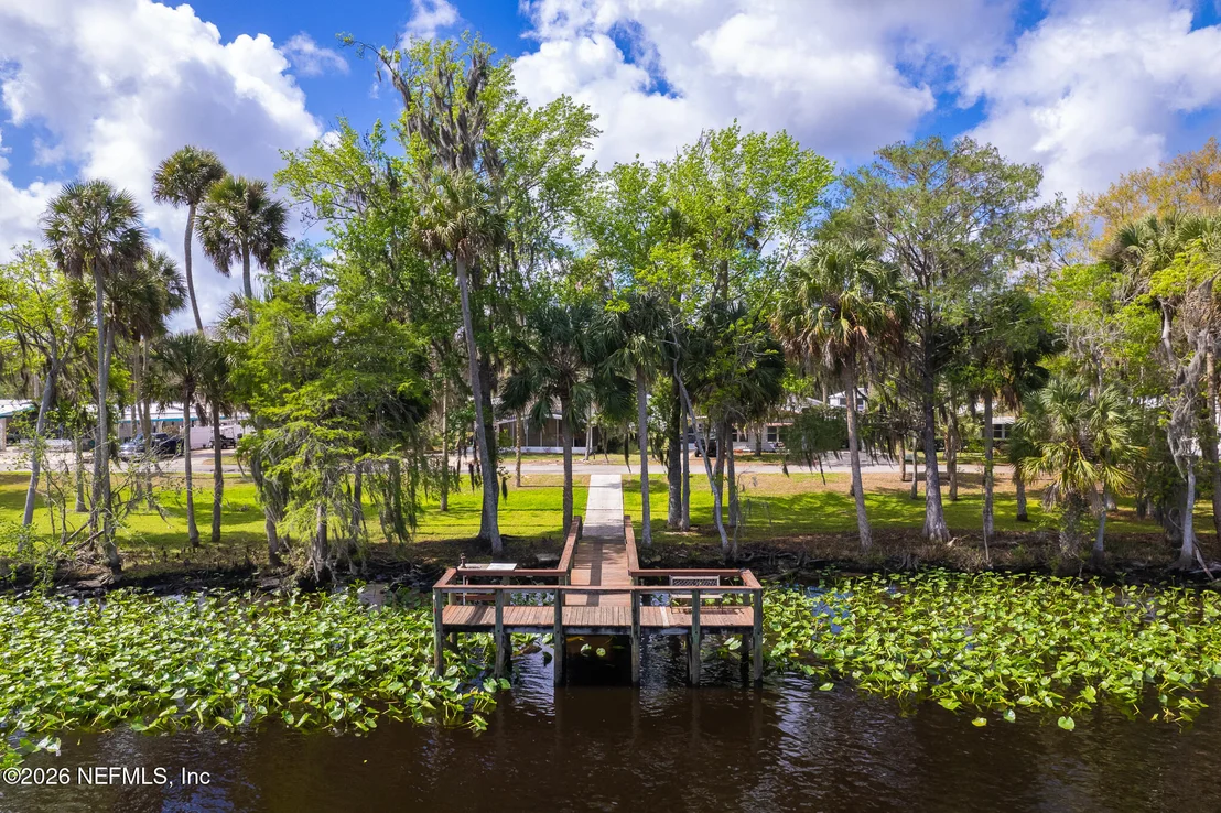 Photo of 140 PINE LAKE Drive