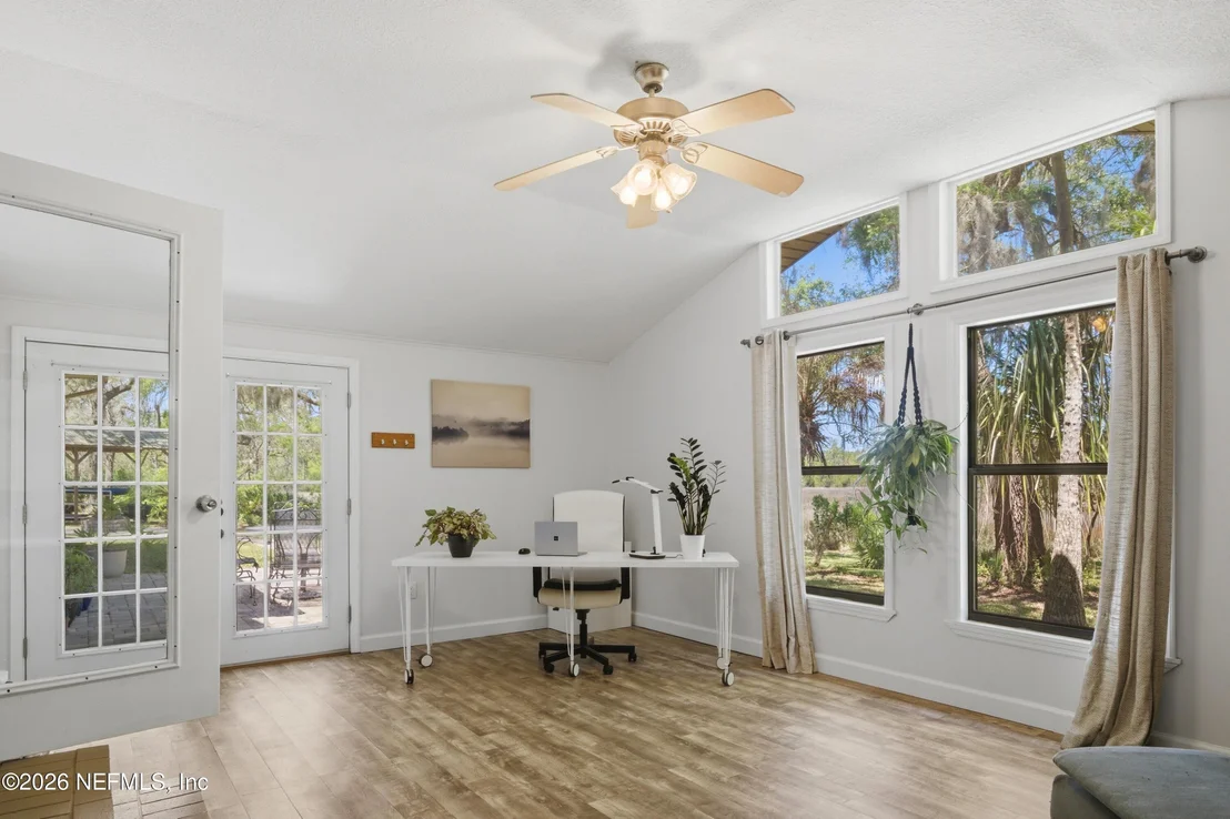 Photo of 430 COOPERS COVE Road