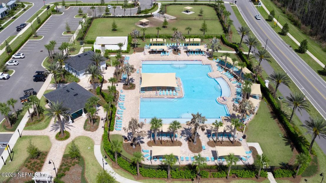 Photo of 305 BLUE HAMPTON Drive