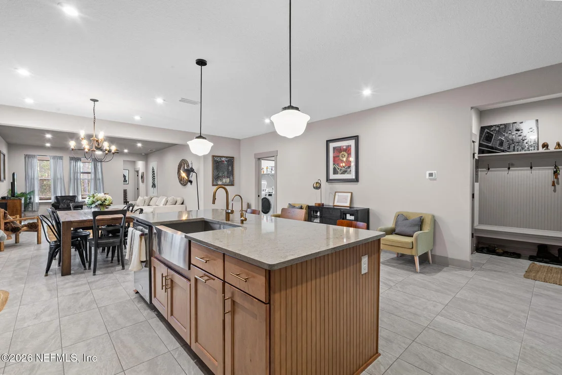 Photo of 3737 EAGLE ROCK Road