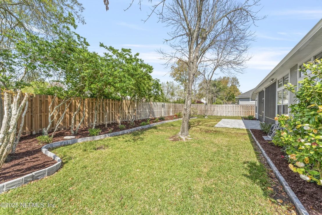 Photo of 1952 BLUEBONNET Way