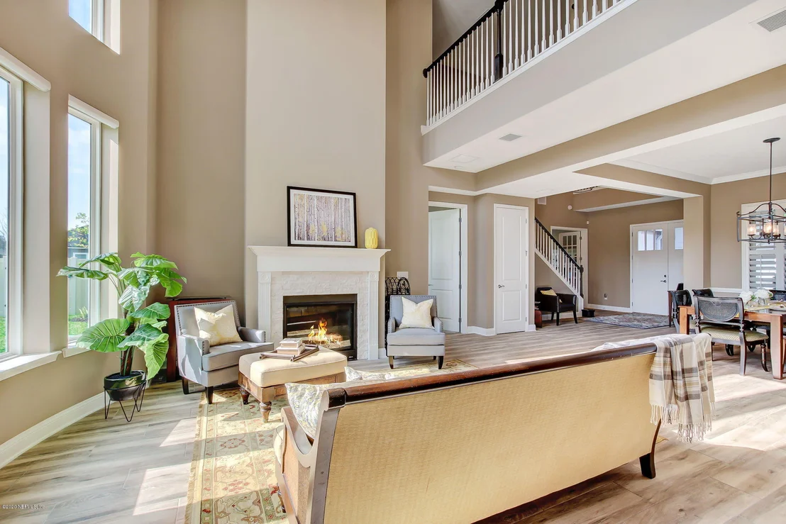 Photo of 386 OUTLOOK Drive