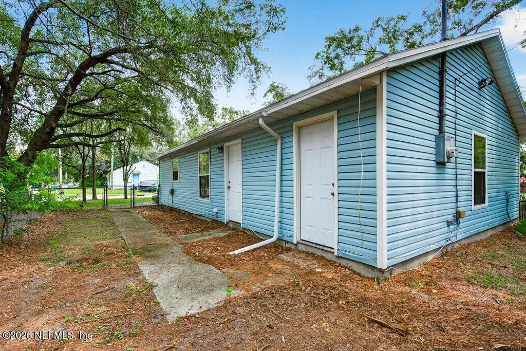 Photo of 2080 TUSKEGEE Road