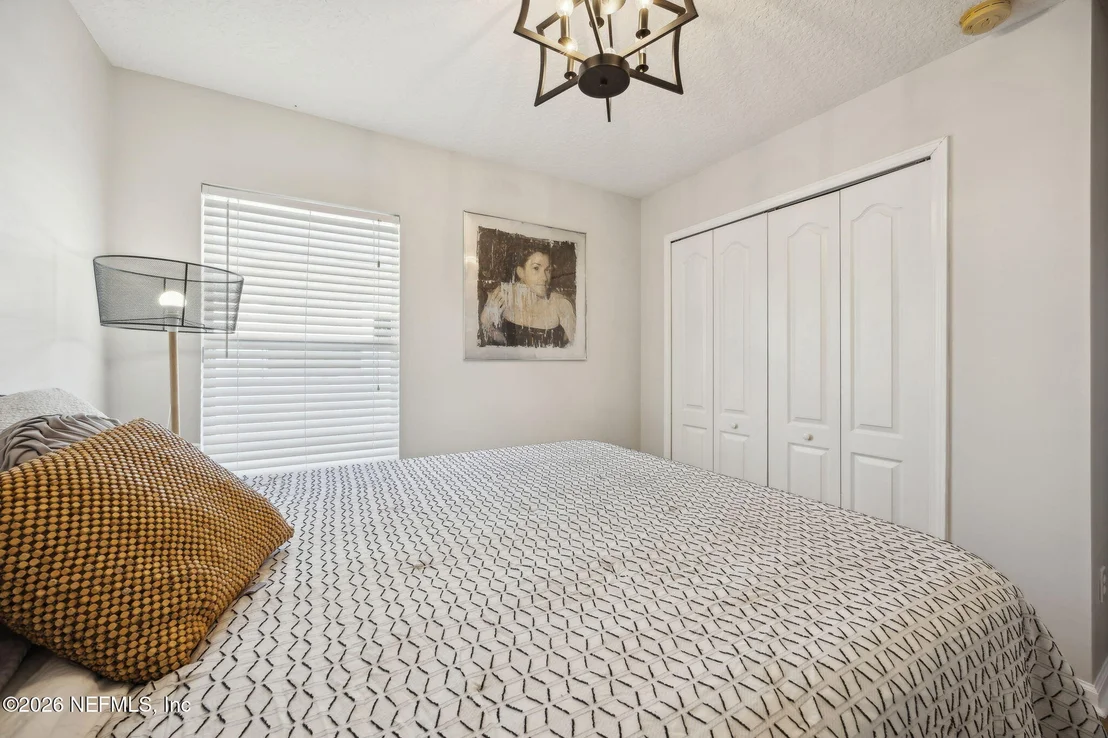 Photo of 145 FORT MILTON Drive