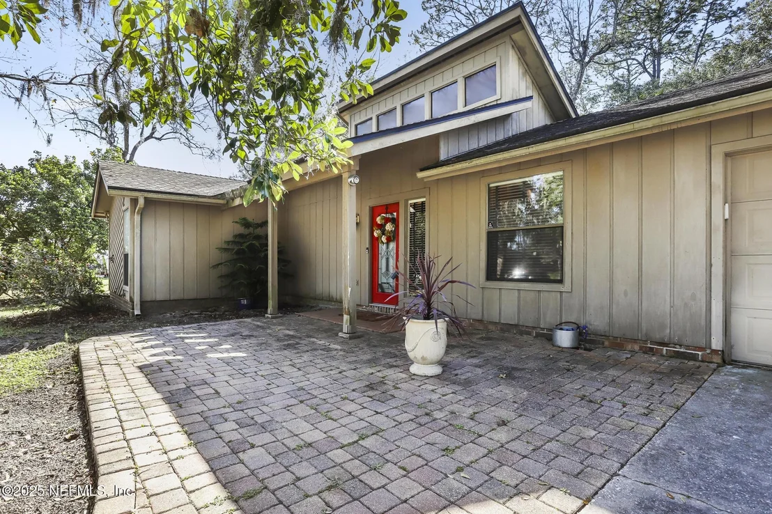 Photo of 12050 CHEYENNE Trail