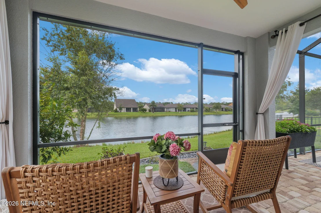 Photo of 89 FOREST SPRING Drive
