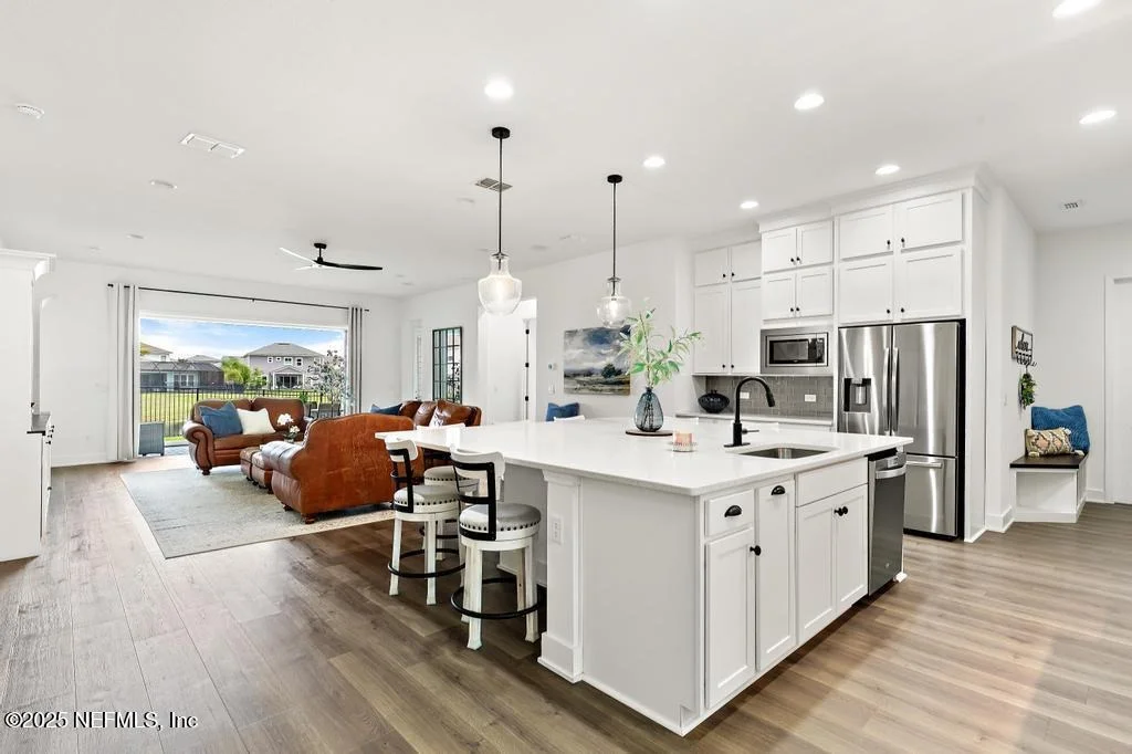 Photo of 638 WINDLEY Drive