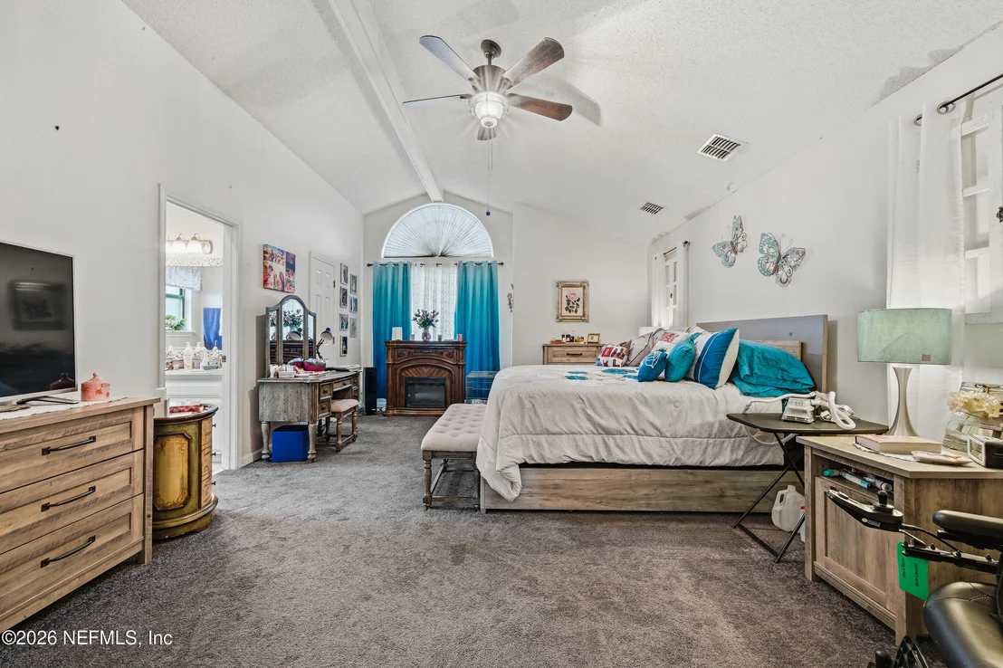 Photo of 2428 STONEBRIDGE Drive