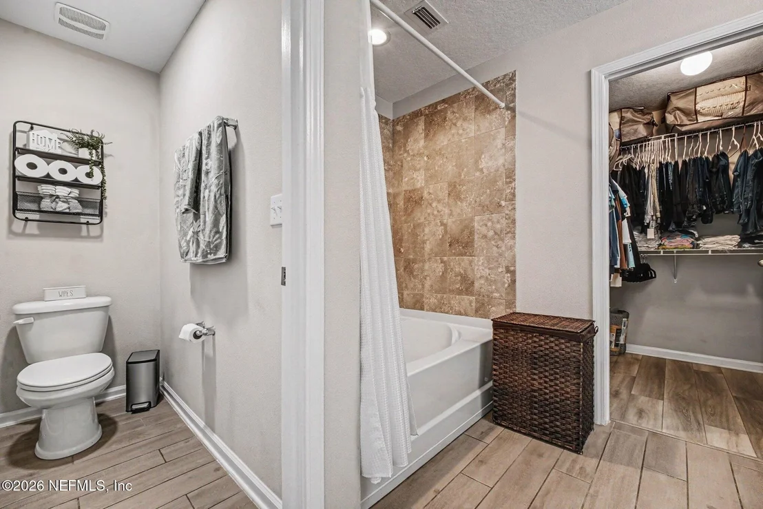 Photo of 8292 CAPE FOX Drive