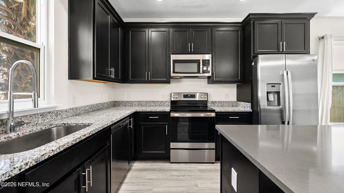 Photo of 80 SEASIDE CAPERS Road