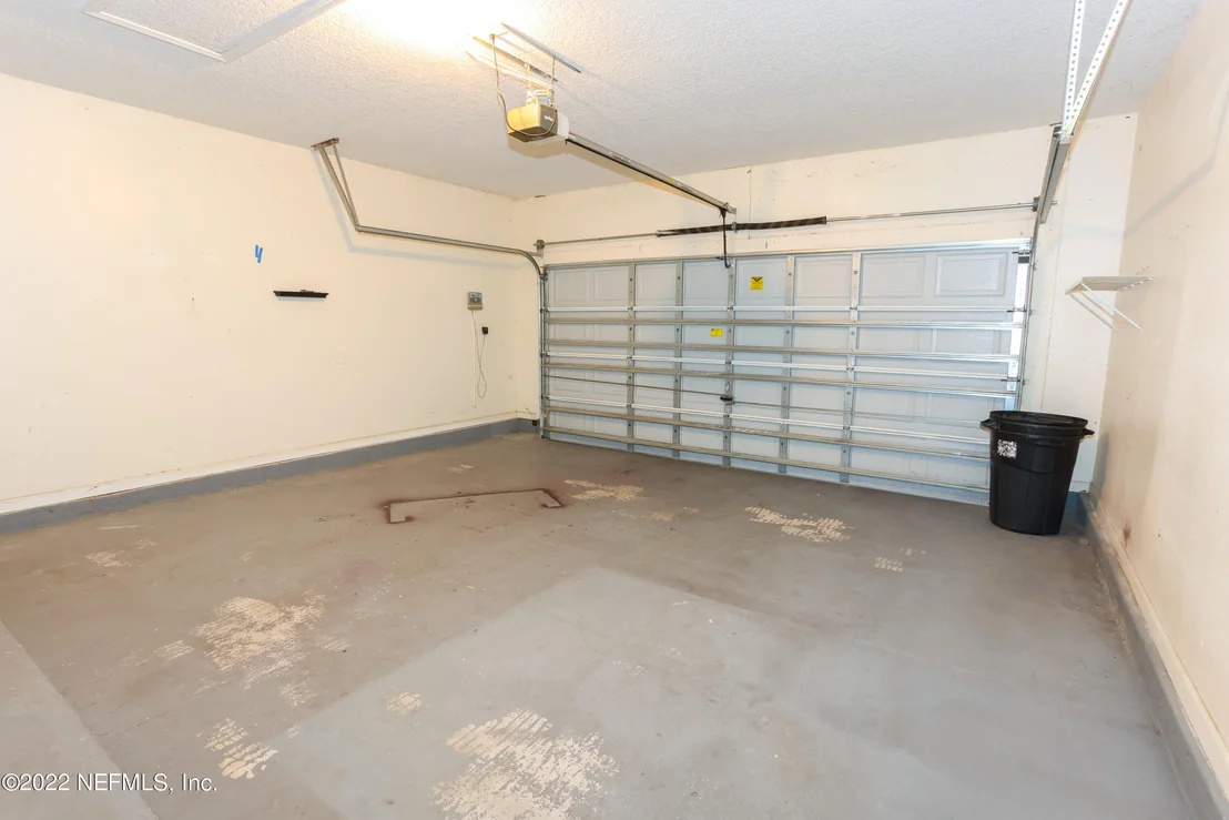 Photo of 903 THOROUGHBRED Drive