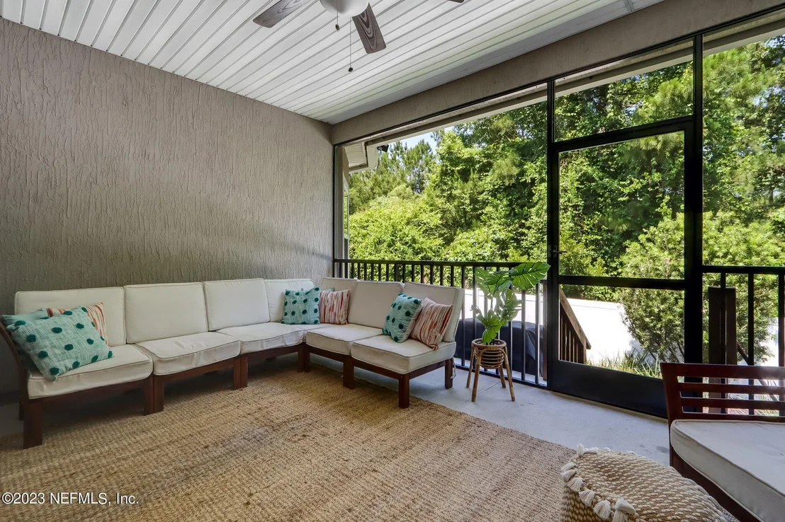 Photo of 85771 BLACK TERN Drive