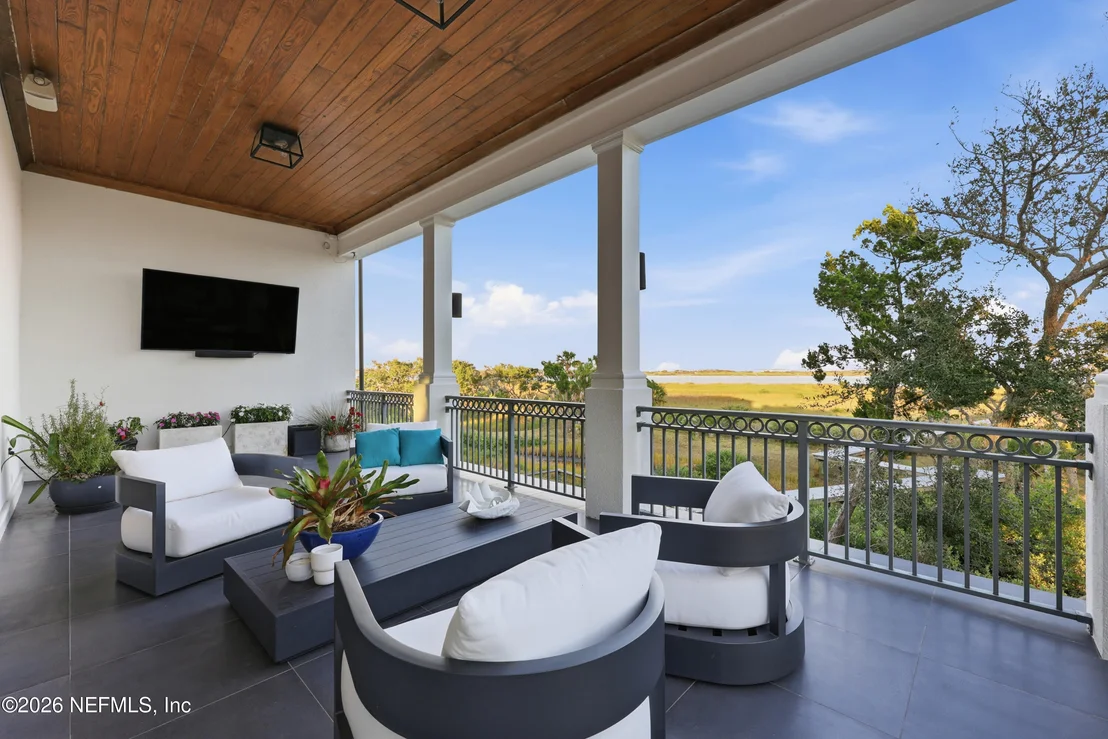 Photo of 3418 LANDS END Drive