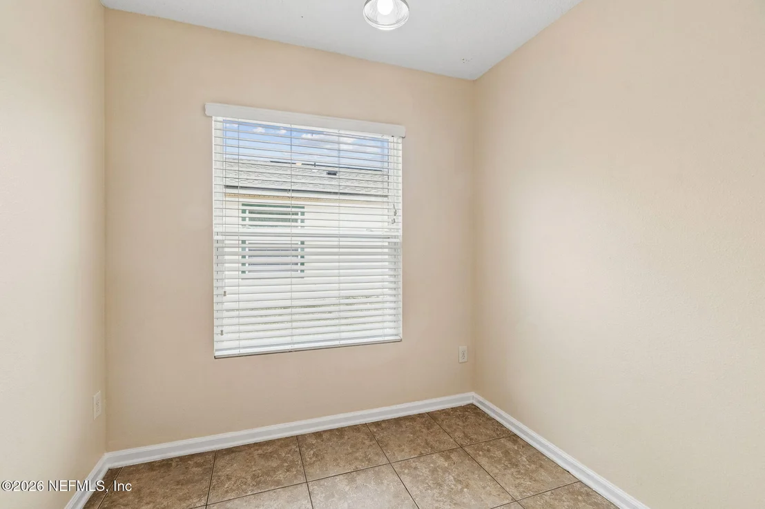 Photo of 73 S TWIN MAPLE Road