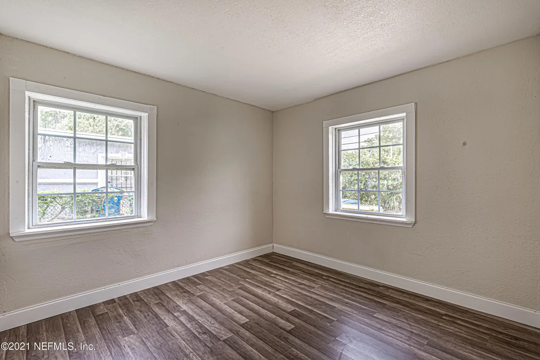 Photo of 5745 CARNATION Road