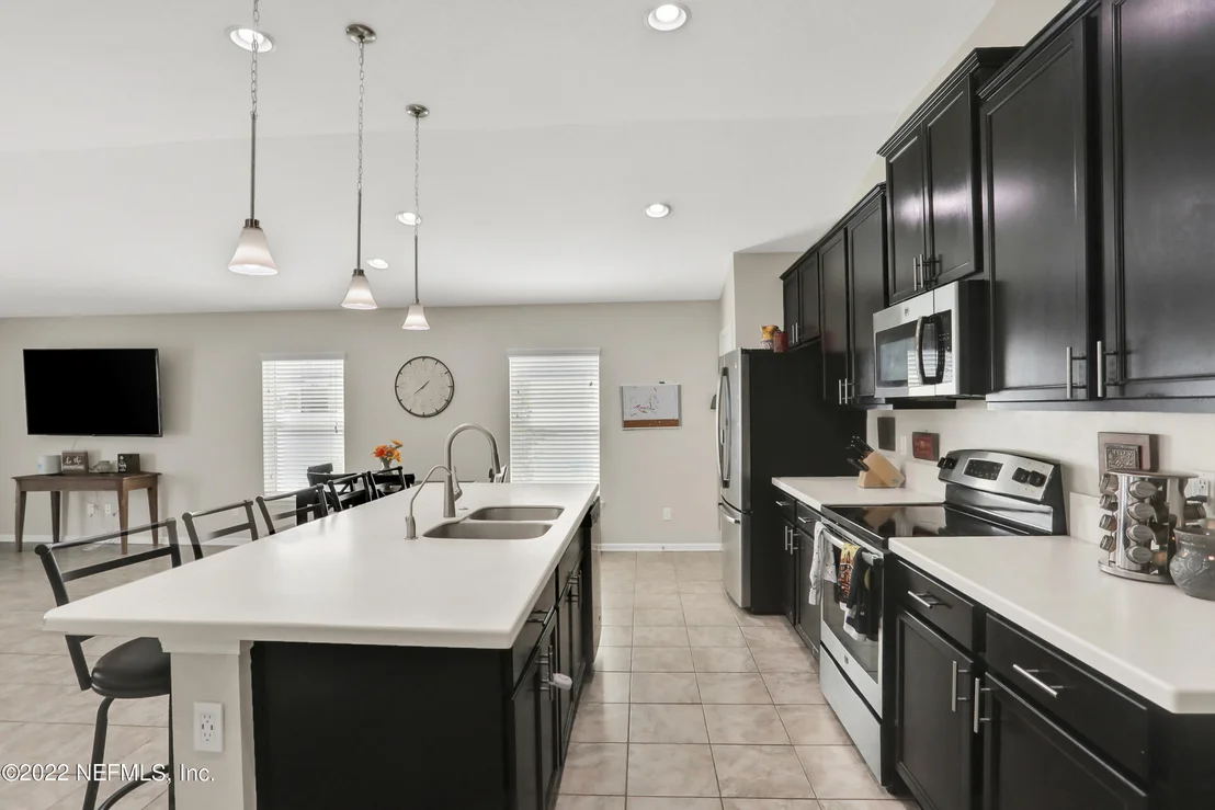 Photo of 11527 DUNFORTH COVE Drive