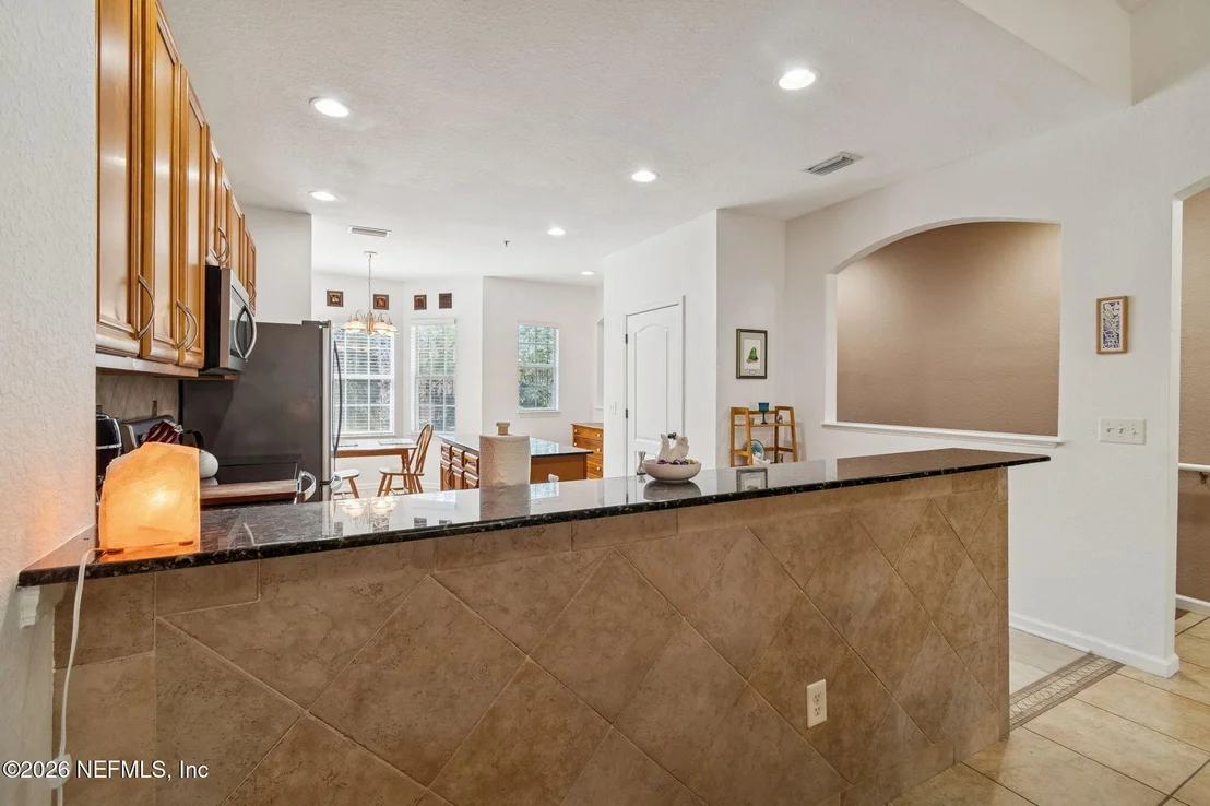 Photo of Unit 1005 at 175 BAYBERRY Circle