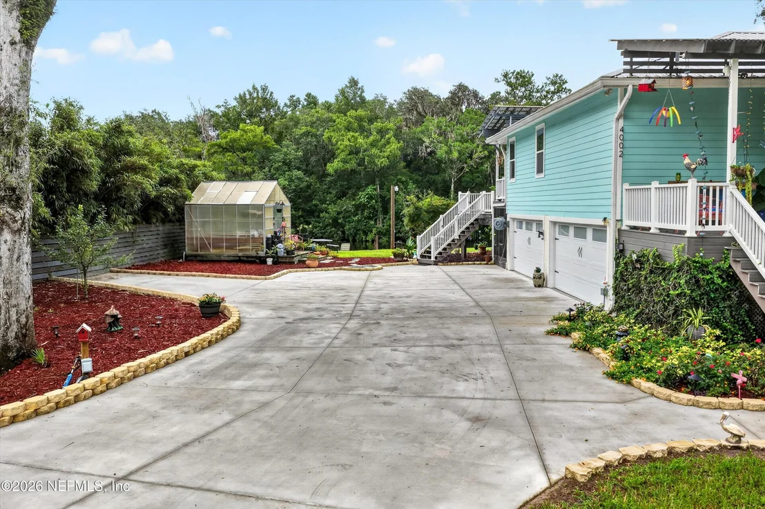 Photo of 4002 SCENIC Drive