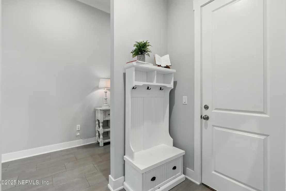 Photo of 9918 FILAMENT Boulevard