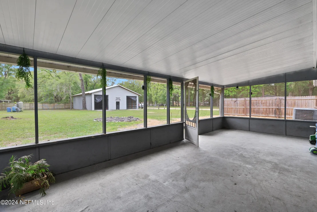 Photo of 803 NORTHFORK Road