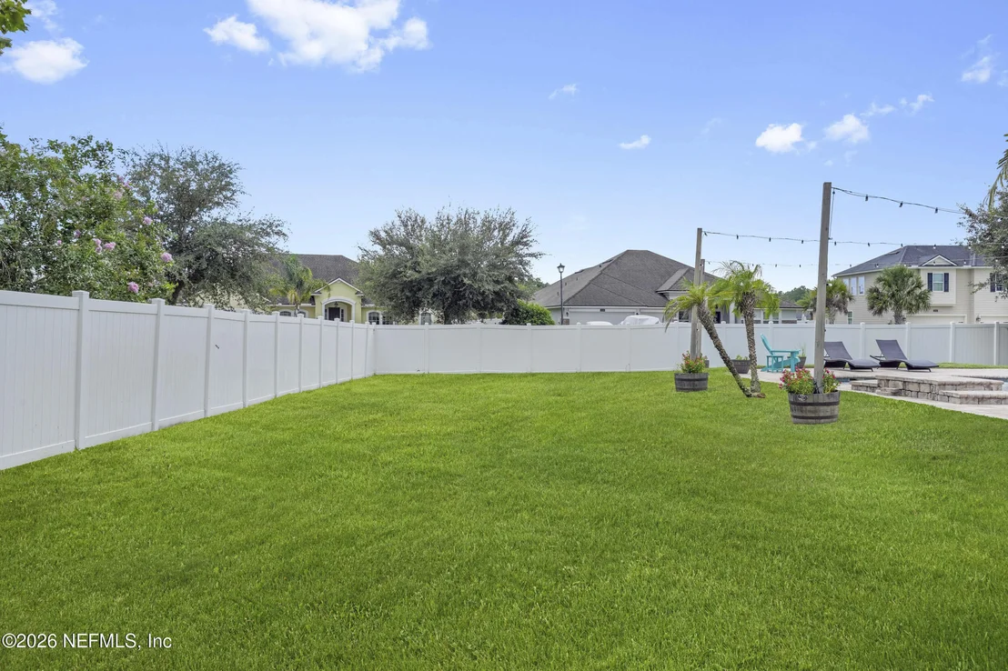 Photo of 192 E POSITANO Avenue
