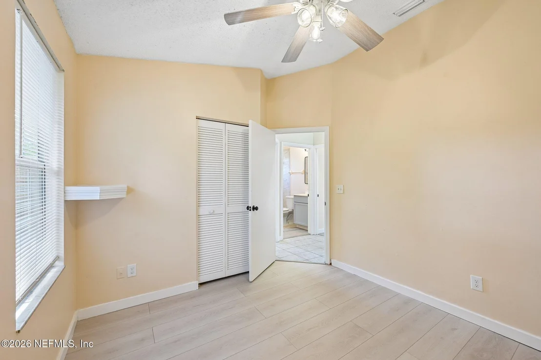 Photo of 207 B Street