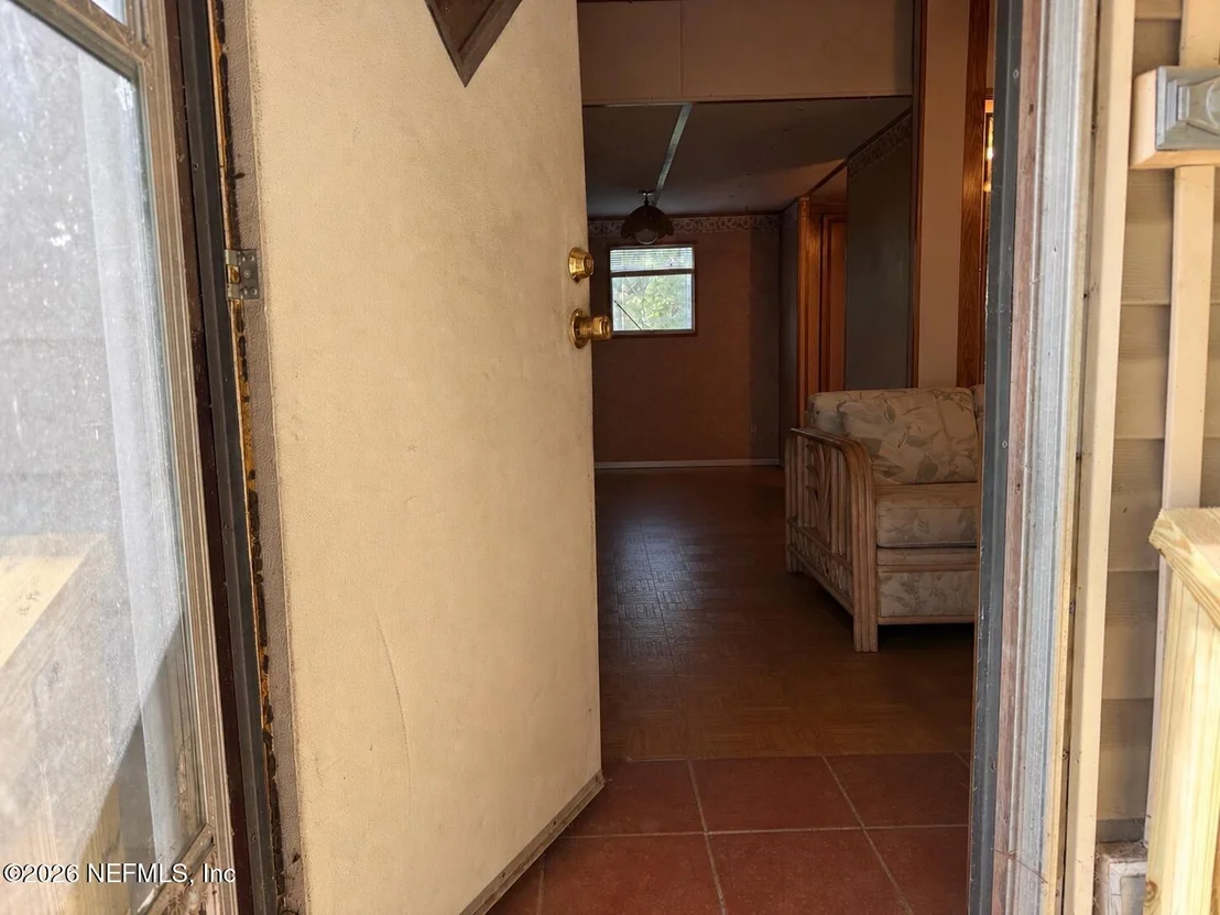 Photo of 1056 BELLAMY Road