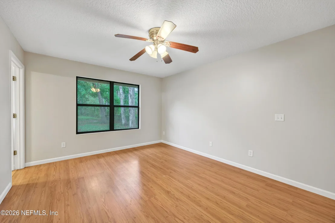 Photo of 14453 DENTON Road