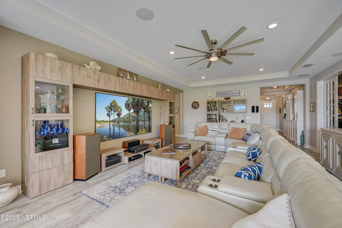 Photo of 598 MARQUESA Circle