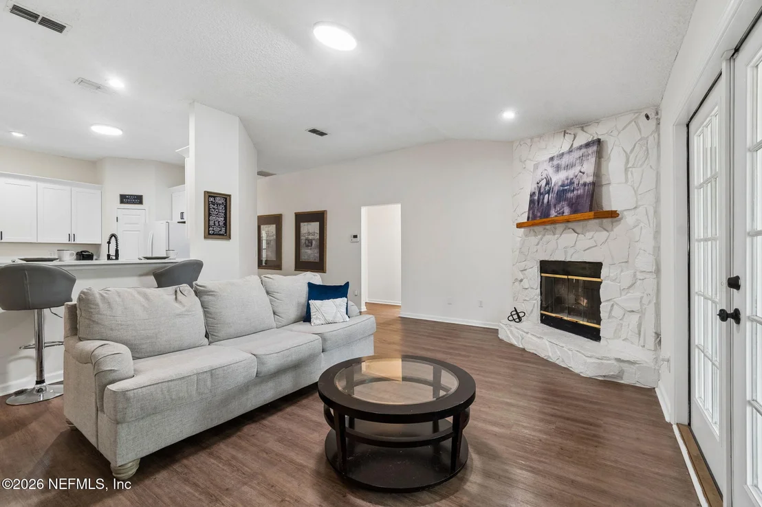 Photo of 10293 FORD Road