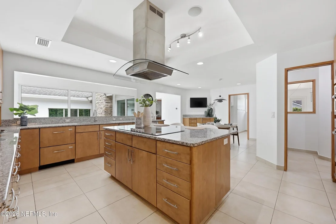 Photo of 8071 PINE LAKE Road