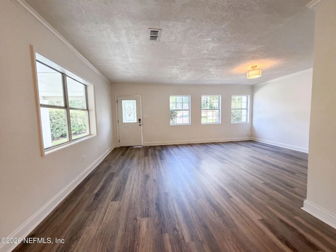 Photo of 5630 TEMPLE Road