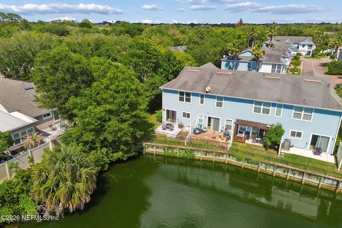Photo of 58 ISLANDER Circle